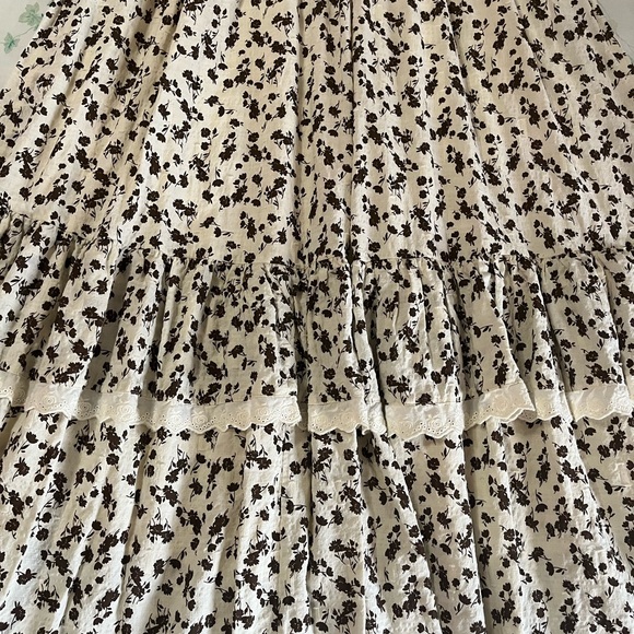 Floral Long Sleeve Maxi Dress - Picture 4 of 7